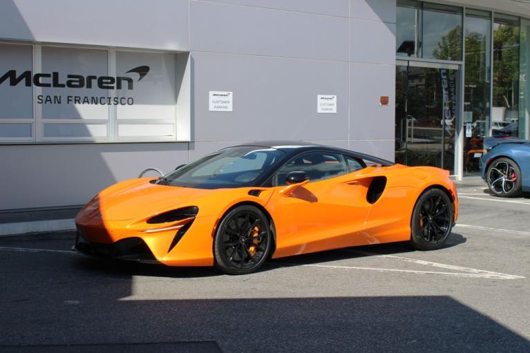 Used 2024 McLaren Artura Coupe for sale $189,991 at The Luxury Collection - McLaren San Francisco in Palo Alto CA 94306 5