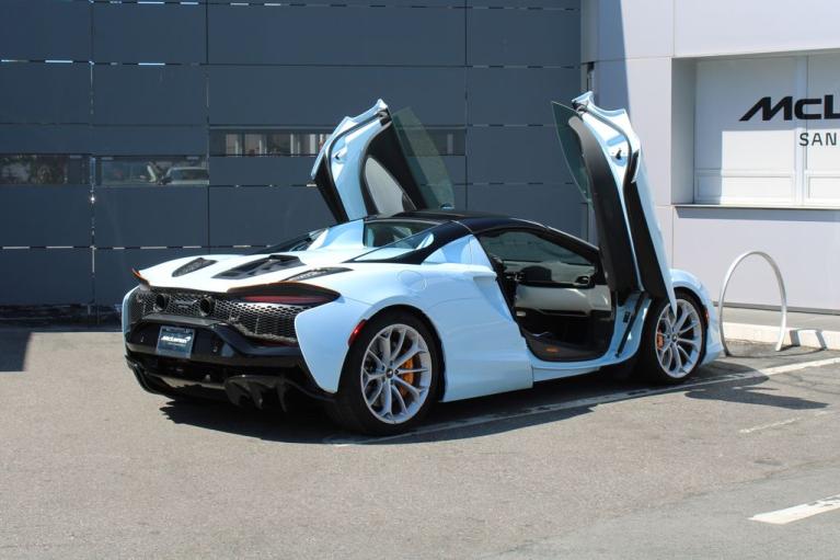 Used 2025 McLaren Artura SPIDER TechLux for sale Sold at The Luxury Collection - McLaren San Francisco in Palo Alto CA 94306 2