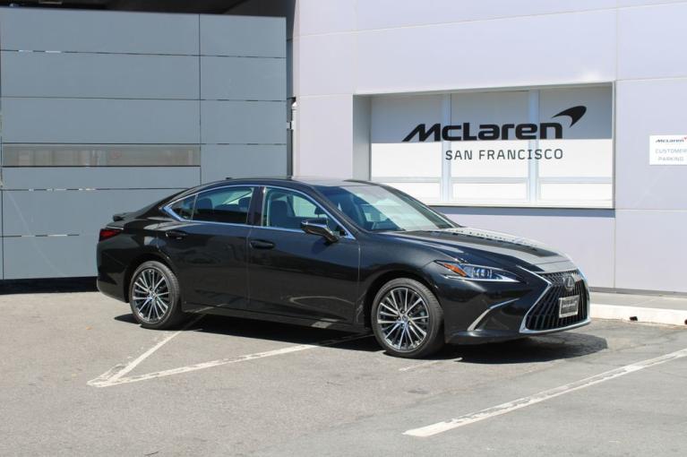 Used 2025 Lexus ES 300h for sale $45,191 at The Luxury Collection - McLaren San Francisco in Palo Alto CA 94306 5