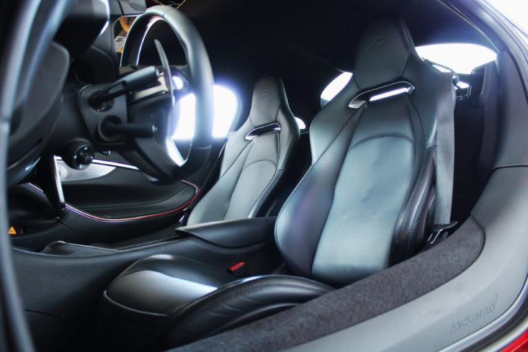 Used 2024 McLaren Artura Coupe for sale $185,991 at The Luxury Collection - McLaren San Francisco in Palo Alto CA 94306 4