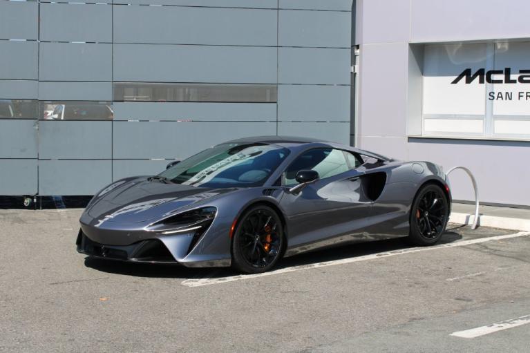 Used 2023 McLaren Artura Coupe for sale $179,991 at The Luxury Collection - McLaren San Francisco in Palo Alto CA 94306 5