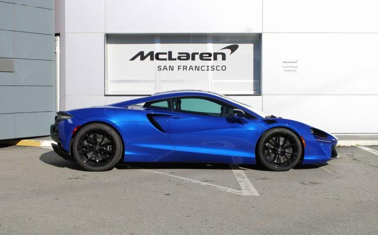 Used 2025 McLaren Artura Performance for sale $219,992 at The Luxury Collection - McLaren San Francisco in Palo Alto CA 94306 4