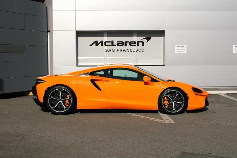 Used 2026 McLaren Artura Performance for sale $249,991 at The Luxury Collection - McLaren San Francisco in Palo Alto CA 94306 5