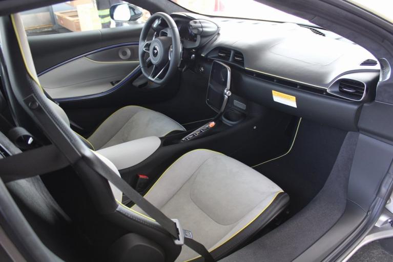 New 2026 McLaren Artura Spider for sale $328,600 at The Luxury Collection - McLaren San Francisco in Palo Alto CA 94306 3