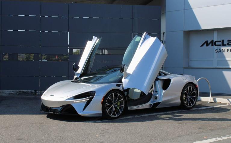 2026 McLaren Artura Vision