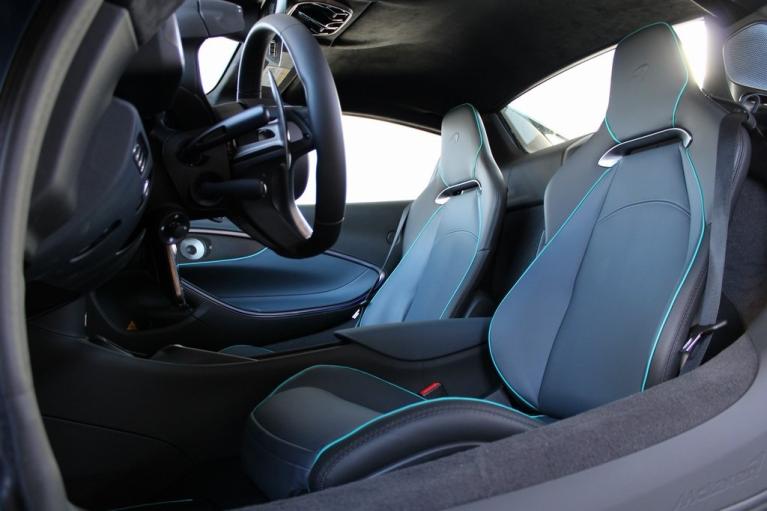 Used 2026 McLaren Artura TechLux for sale $289,991 at The Luxury Collection - McLaren San Francisco in Palo Alto CA 94306 4