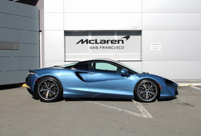 Used 2026 McLaren Artura TechLux for sale $289,991 at The Luxury Collection - McLaren San Francisco in Palo Alto CA 94306 5