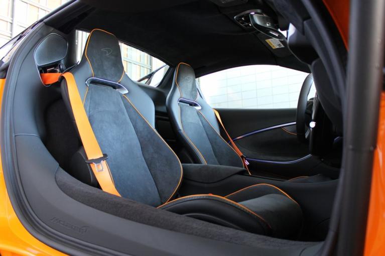 New 2026 McLaren Artura Spider for sale $330,800 at The Luxury Collection - McLaren San Francisco in Palo Alto CA 94306 3