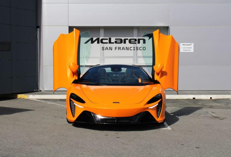 New 2026 McLaren Artura Spider for sale $330,800 at The Luxury Collection - McLaren San Francisco in Palo Alto CA 94306 6