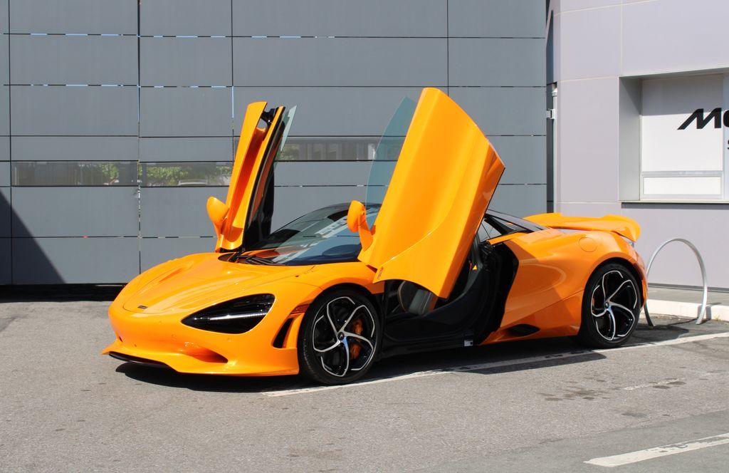 2026 McLaren 750S 4.0 V8 Spider's photo