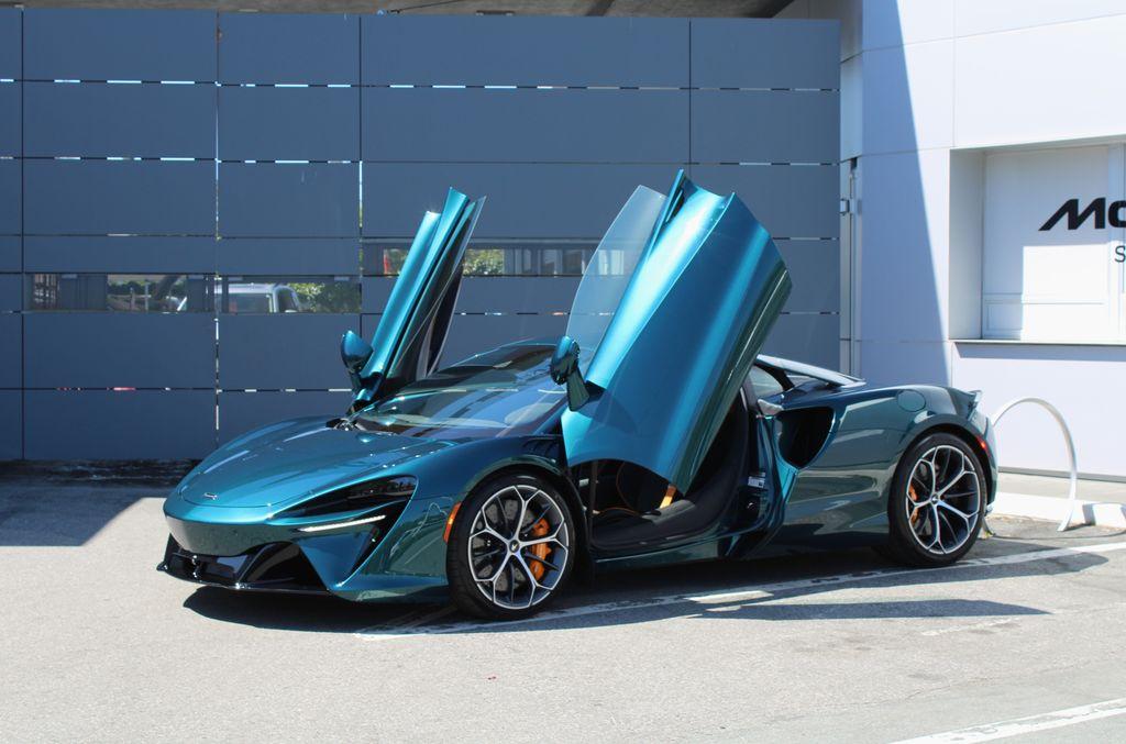 New 2026 McLaren Artura Coupe TechLux for sale $305,800 at The Luxury Collection - McLaren San Francisco in Palo Alto CA 94306 1