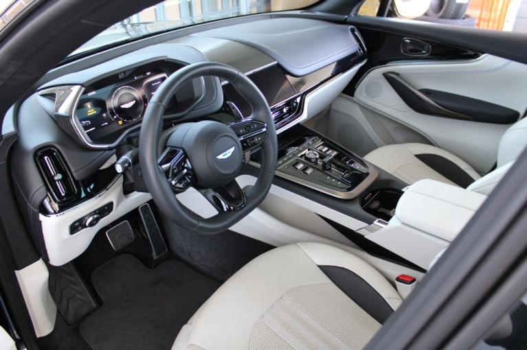 Used 2025 Aston Martin DBX 707 for sale Sold at The Luxury Collection - McLaren San Francisco in Palo Alto CA 94306 4