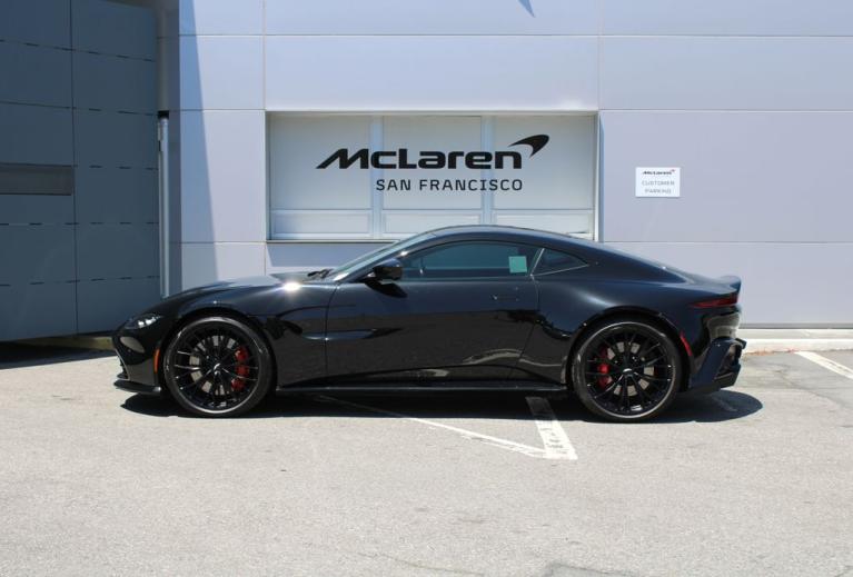 2022 Aston Martin Vantage F1 - Photo 6