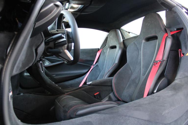 New 2027 McLaren 750S Spider for sale Sold at The Luxury Collection - McLaren San Francisco in Palo Alto CA 94306 4
